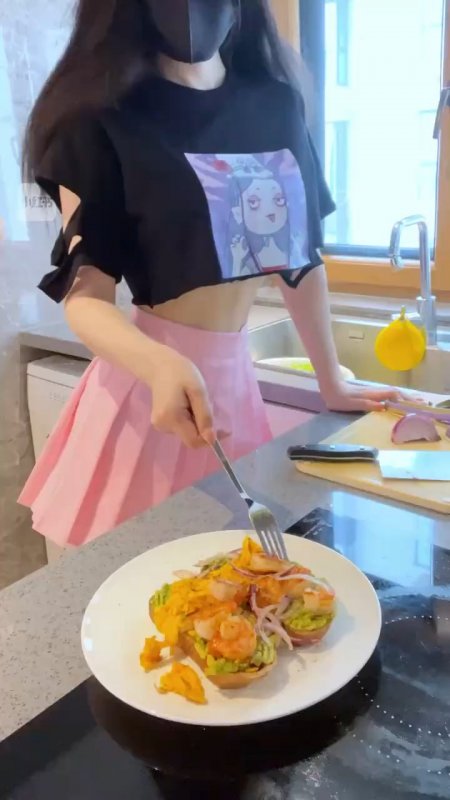 鳍女子-无常for芽芽黑色纯棉落肩T恤