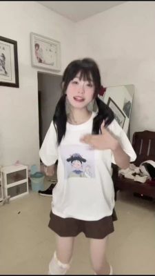 后宫佳丽三千#1234纯棉白色落肩直喷T恤