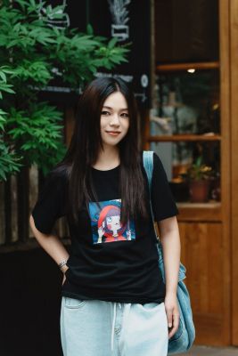 十三白鳍女子-夜寻黑色纯棉T恤