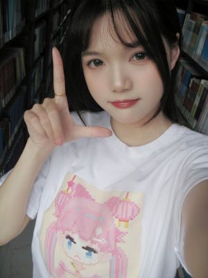 CiCi&Joy像素头像 #8282白色纯棉T恤
